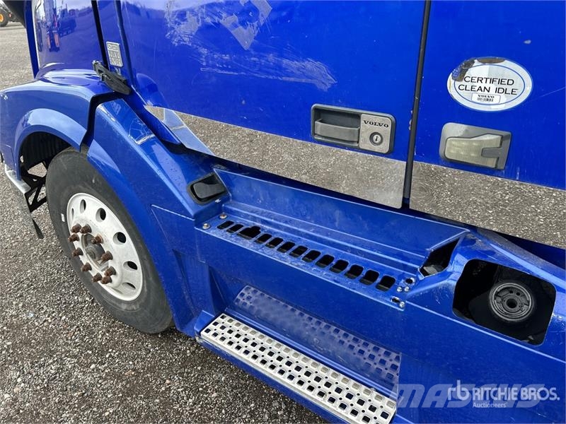 Volvo VNL Motrici e Trattori Stradali