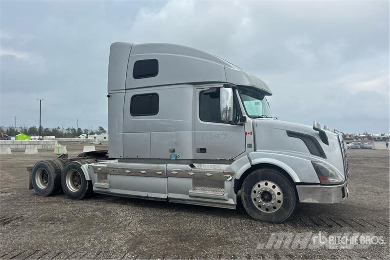 Volvo VNL Truck Tractor Units