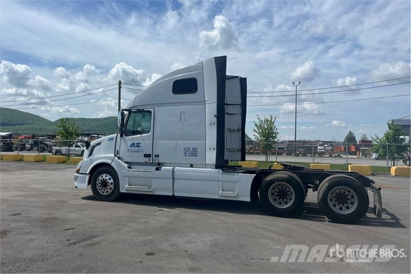 Volvo VNL Vlačilci