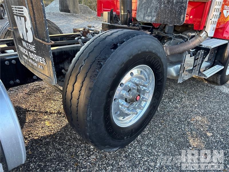 Volvo VNL Kiper tovornjaki