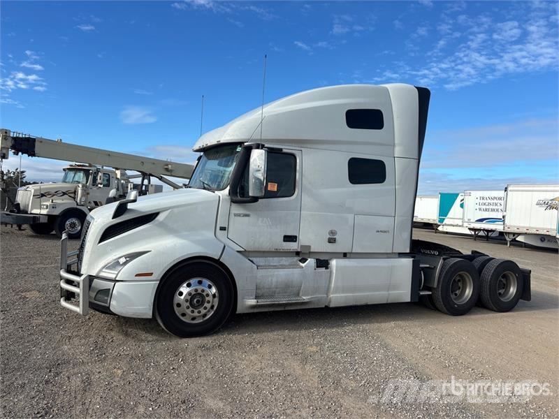 Volvo VNL Sattelzugmaschinen