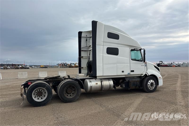 Volvo VNL Truck Tractor Units