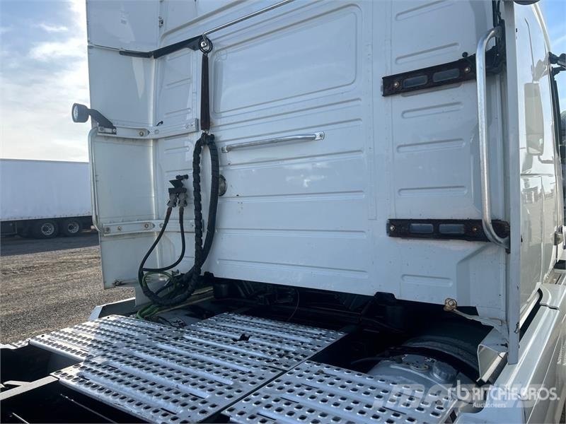 Volvo VNL Motrici e Trattori Stradali