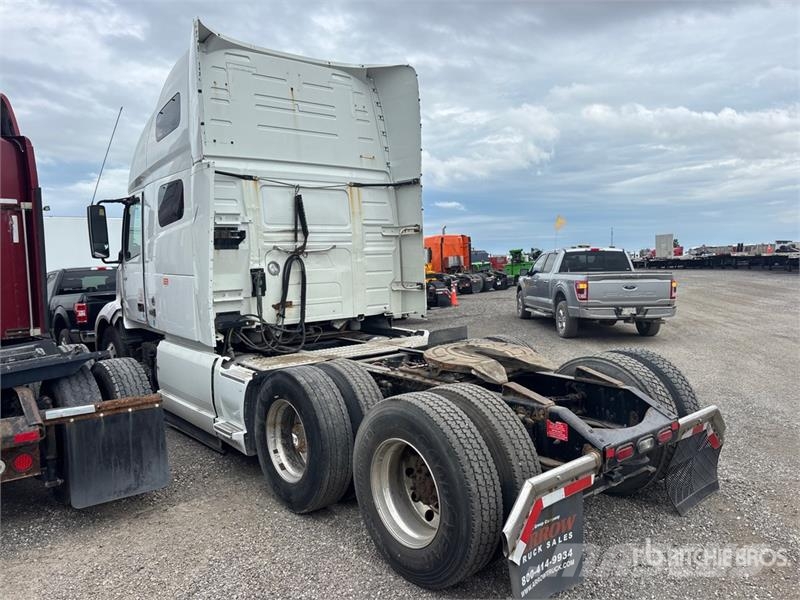 Volvo VNL Vlačilci