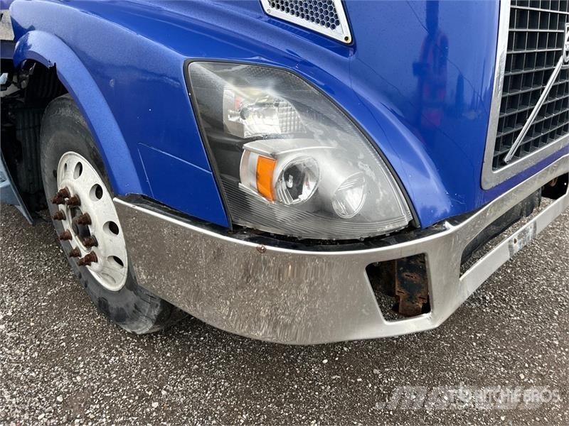 Volvo VNL Motrici e Trattori Stradali