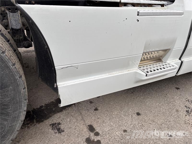 Volvo VNL Motrici e Trattori Stradali