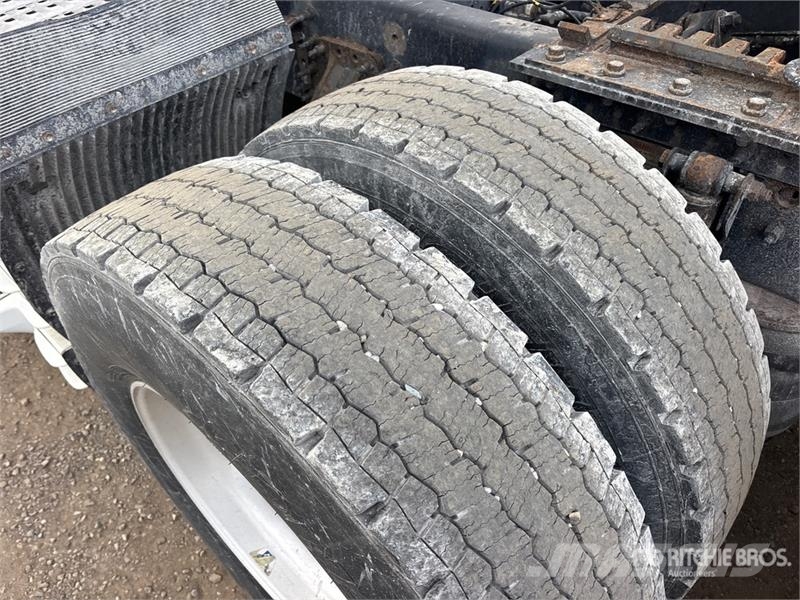 Volvo VNL Sattelzugmaschinen