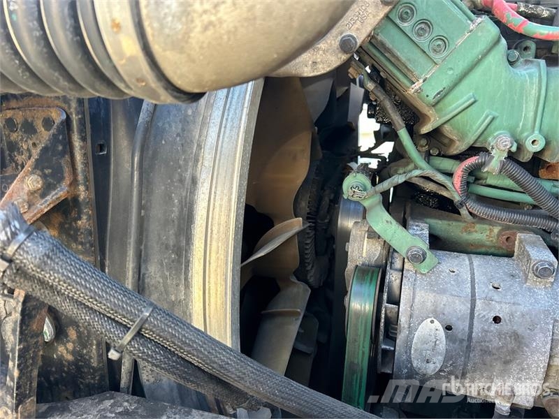 Volvo VNL Cavalos mecânicos