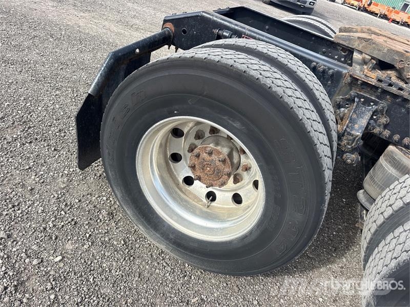 Volvo VNL Camiones tractor