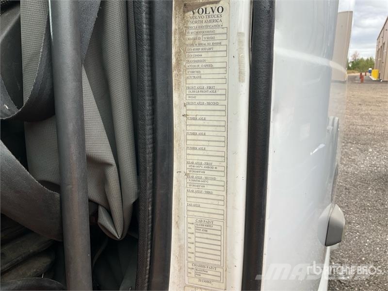 Volvo VNL Motrici e Trattori Stradali