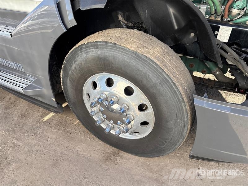 Volvo VNL Traktorske jedinice