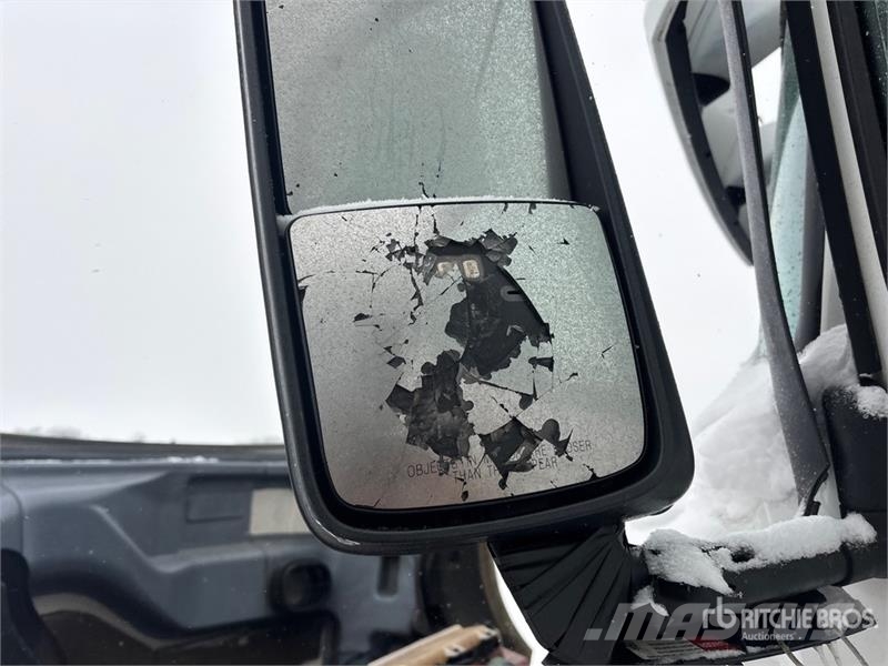Volvo VNL Trekkvogner
