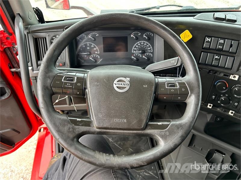 Volvo VNL Tahače