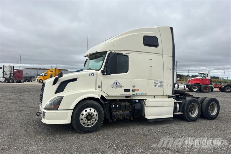 Volvo VNL Влекачи