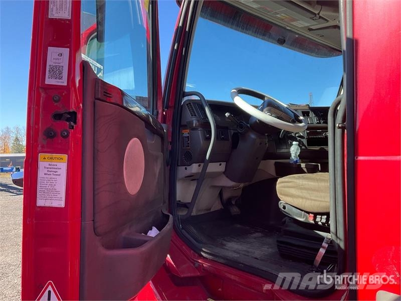 Volvo VNL Tegljači