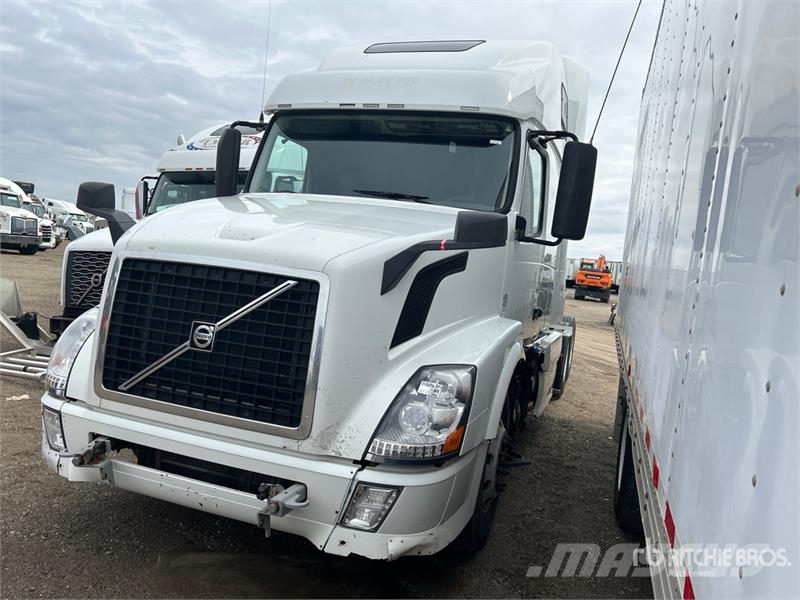 Volvo VNL Prime Movers