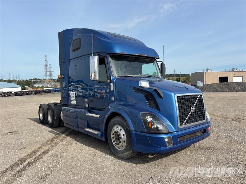 Volvo VNL Camiones tractor