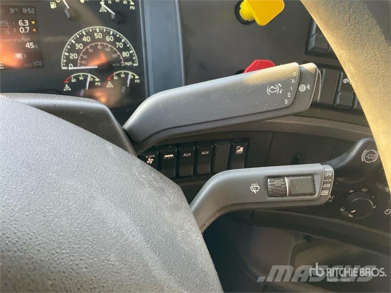 Volvo VNL Tracteur routier