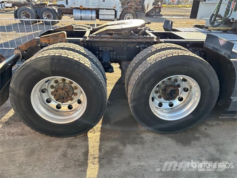 Volvo VNL Traktorske jedinice