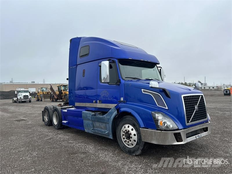 Volvo VNL Motrici e Trattori Stradali