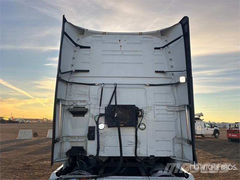 Volvo VNL Tracteur routier