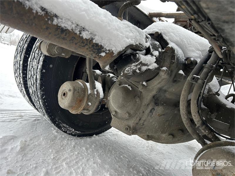 Volvo VNL Tegljači