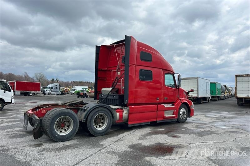 Volvo VNL Prime Movers