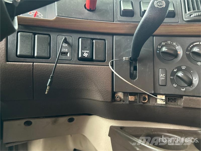 Volvo VNL Cavalos mecânicos