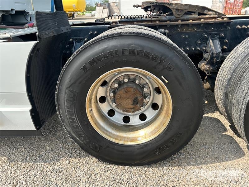 Volvo VNL Motrici e Trattori Stradali
