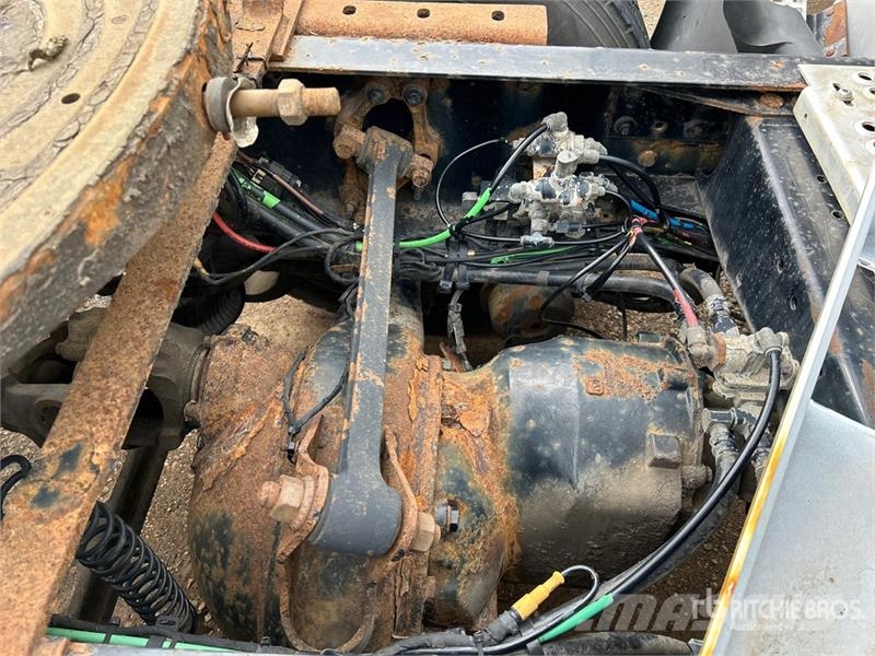 Volvo VNL Prime Movers