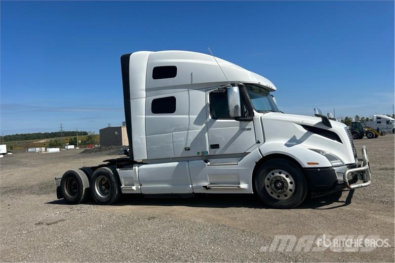 Volvo VNL Truck Tractor Units