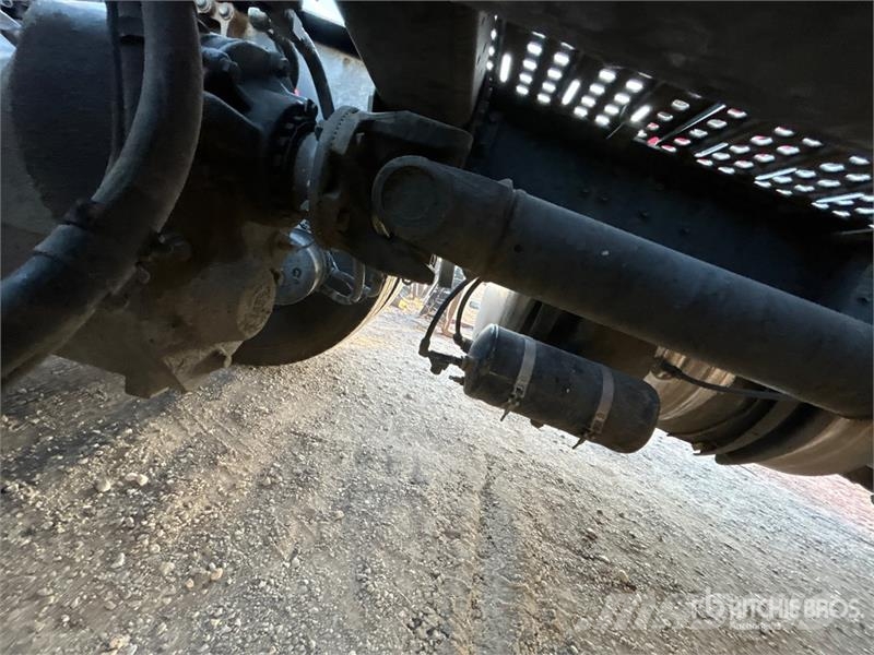Volvo VNL Tracteur routier