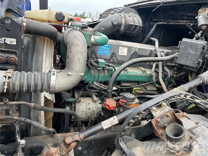 Volvo VNL Motrici e Trattori Stradali