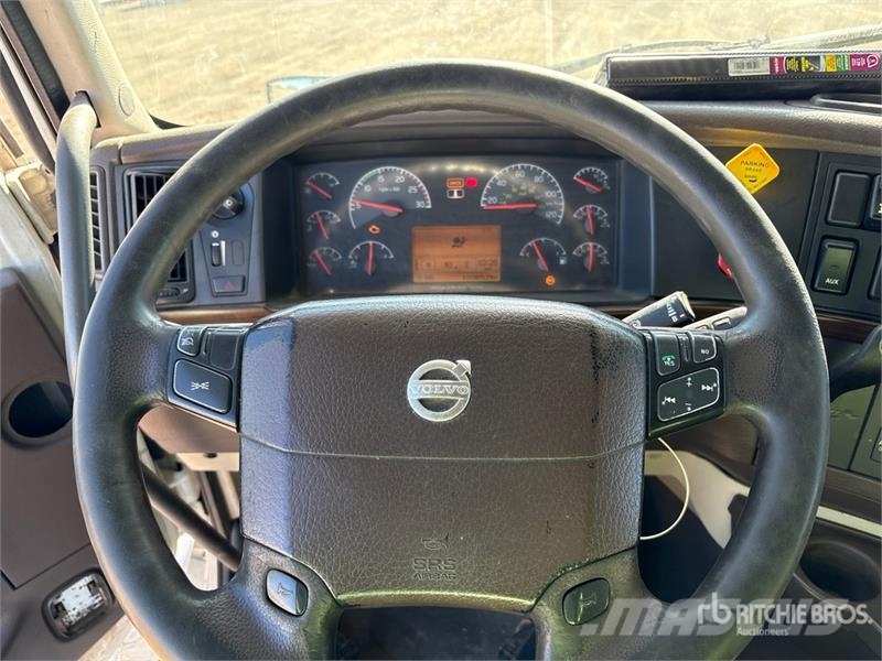 Volvo VNL Τράκτορες