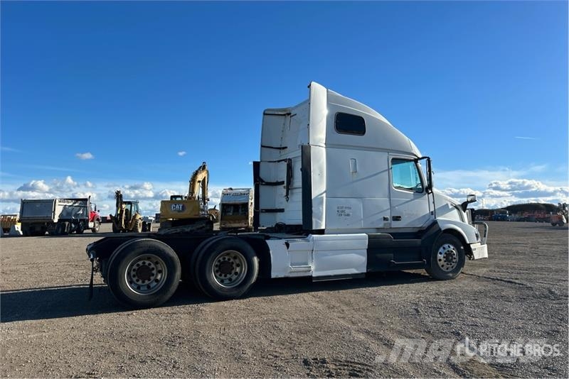Volvo VNL Vlačilci