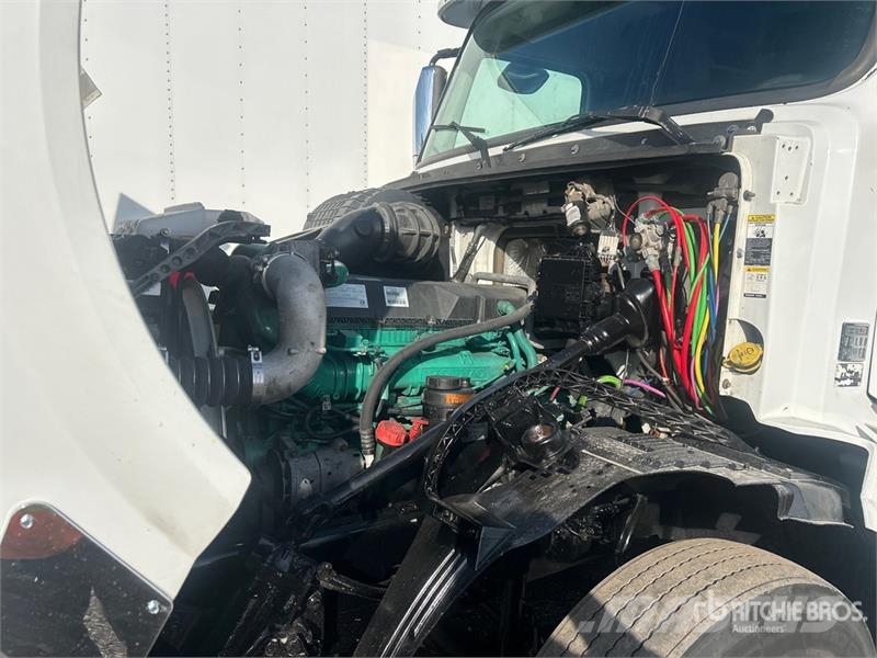 Volvo VNL Motrici e Trattori Stradali