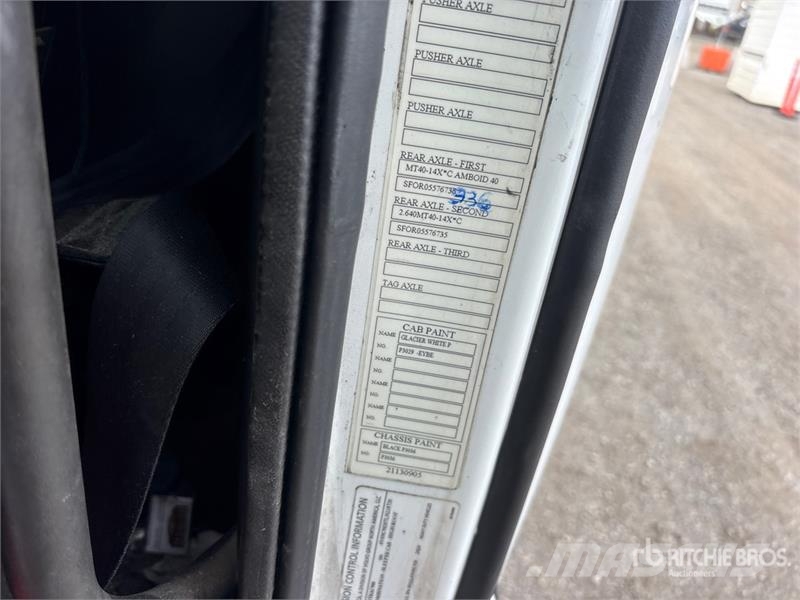 Volvo VNL Sattelzugmaschinen