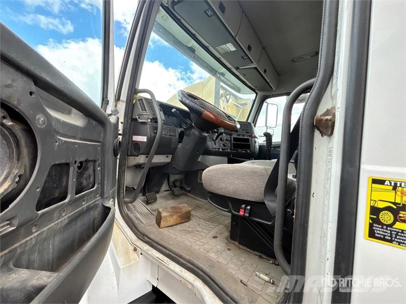 Volvo VNL Tracteur routier
