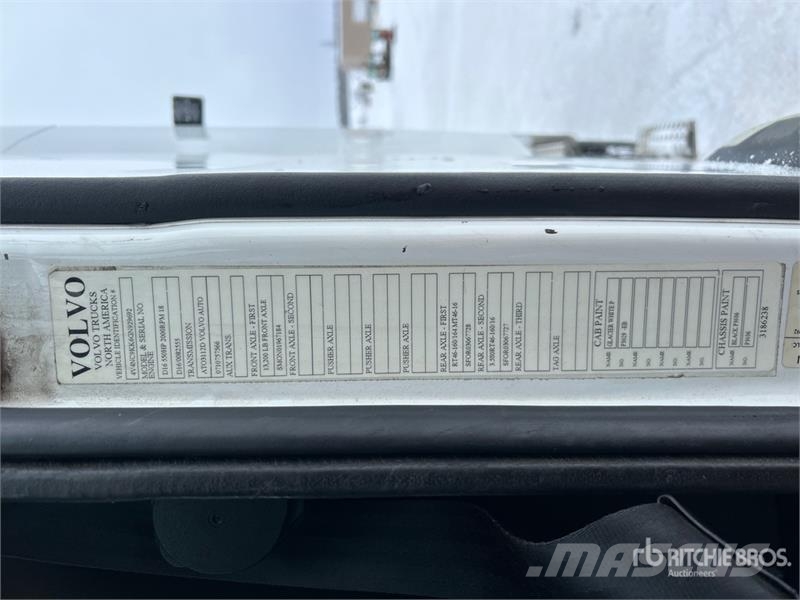 Volvo VNL Tegljači