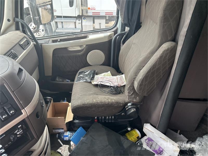 Volvo VNL Vlačilci