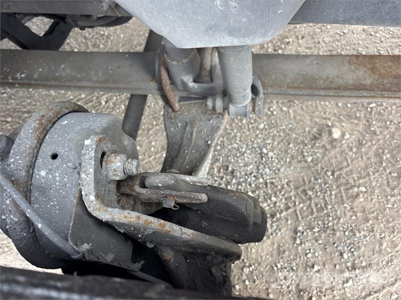 Volvo VNL Sattelzugmaschinen