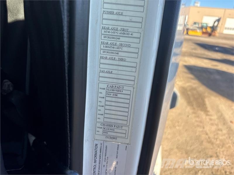 Volvo VNL Sattelzugmaschinen
