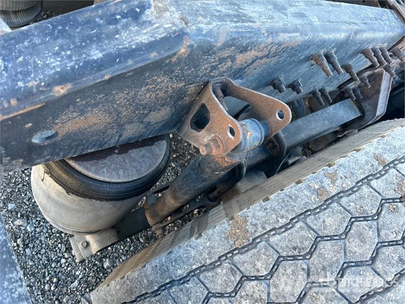 Volvo VNL 牵引车