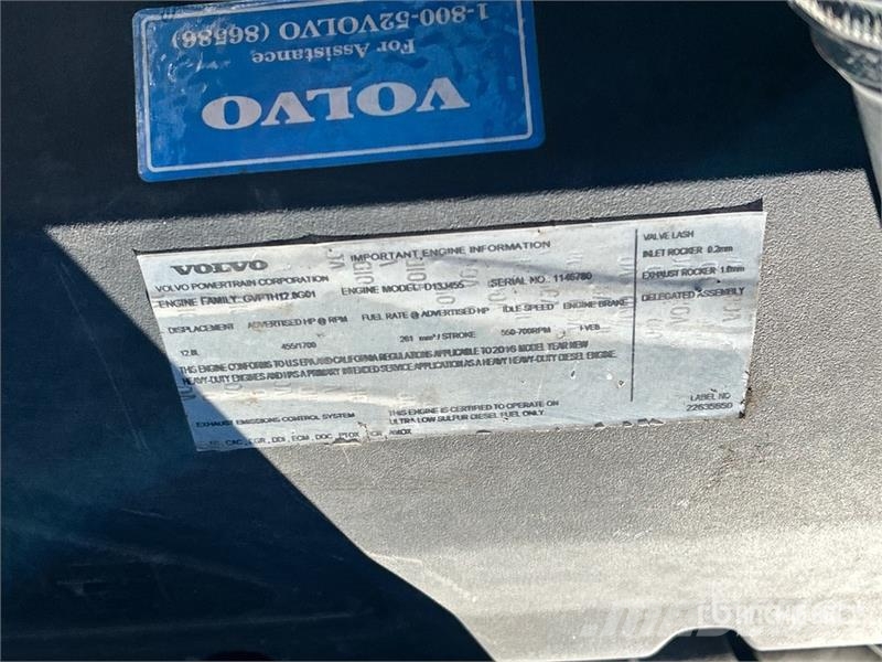 Volvo VNL Vlačilci
