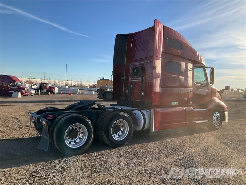 Volvo VNL Tracteur routier