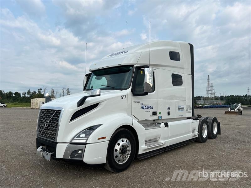 Volvo VNL Tractor Units