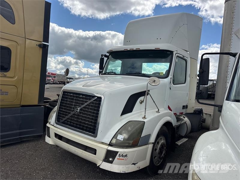 Volvo VNL Tracteur routier