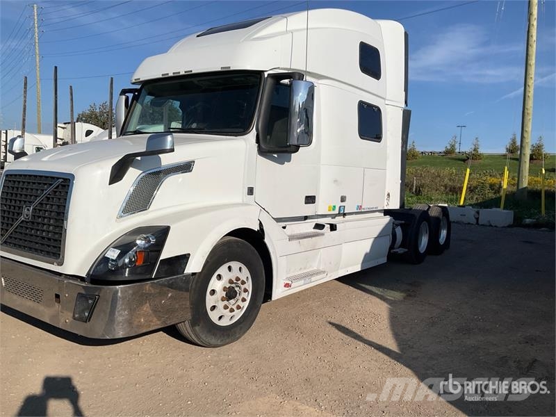 Volvo VNL Motrici e Trattori Stradali