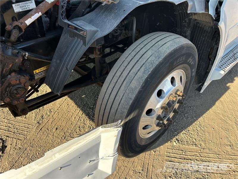 Volvo VNL Motrici e Trattori Stradali