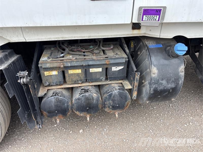 Volvo VNL Truck Tractor Units